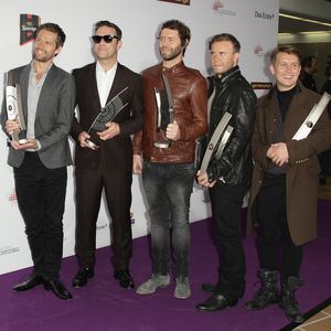 Sogar mit Robbie? Take That sollen Bühnen-Comeback planen!