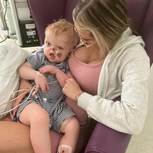 Sohn von Talia Oatway war nach einem Sepsis-Schock im Koma