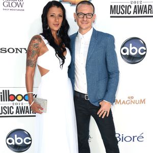 1. Worte nach Suizid: So leidet Chester Benningtons Witwe!