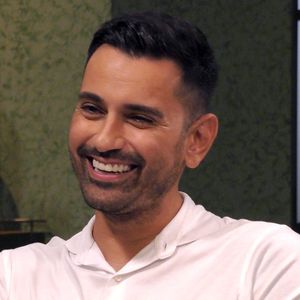 Schauspieler Tan Caglar wohnt mit 44 noch bei seinen Eltern