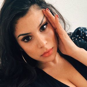 Tanja Tischewitsch wurde auf Insta von Fotograf belästigt!