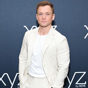 Nach Flirt-Gerüchten: Taron Egerton gibt ein Liebes-Update