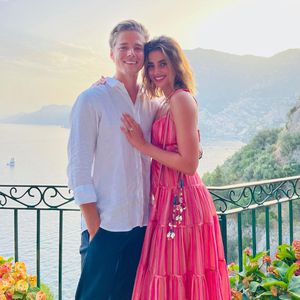 Victoria's-Secret-Schönheit Taylor Hill hat sich verlobt!