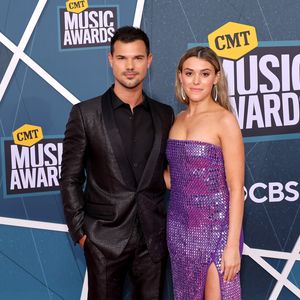 Nach Verlobung: Taylor Lautner mit Freundin auf Red Carpet