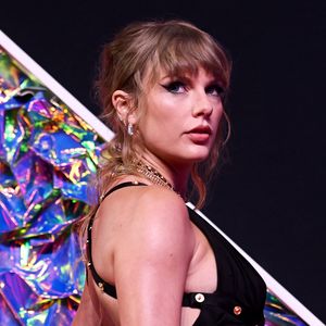 Taylor Swift teilt emotionales Statement nach Messerattacke