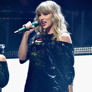 Wie süß: Joe Alwyn will Taylor Swift auf Welttour begleiten!
