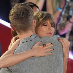 Taylor Swift: Die Schlammschlacht mit Calvin geht weiter!