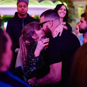 Im Urlaub: Taylor Swift und Travis turteln auf den Bahamas