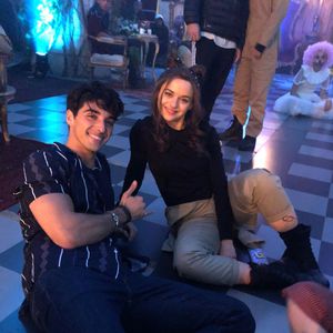 Mehr als Freunde? Joey King flirtet mit "Kissing Booth"-Star