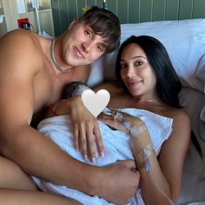 OnlyFans-Berühmtheit Scarlet Vas und Stiefbruder sind Eltern