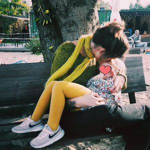 Ex-GNTM-Tessa spricht über ihre schwierige Kindheit