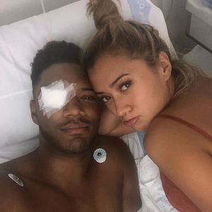 Korken abbekommen: "Love Island"-Star auf einem Auge blind