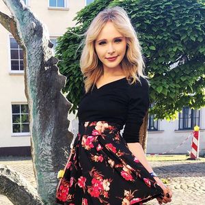 Gewusst? Promi BB-Theresia ließ Beine brechen und verlängern