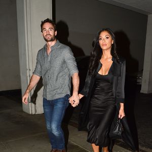 Nicole Scherzinger ist Hand in Hand mit ihrem Thom unterwegs