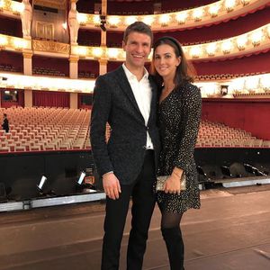 Thomas & Lisa Müller: Weihnachtliche Date-Night beim Ballett