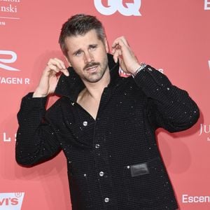 Gartenunfall: Thore Schölermann überrascht mit Augenklappe