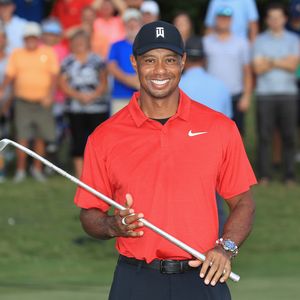 Nach Auszeit: Tiger Woods tritt wieder bei Golfturnier an