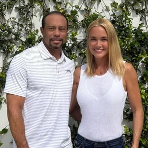 Tiger Woods macht seine Liebe zu Vanessa im Netz offiziell