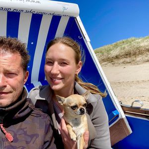 Til Schweiger teilt süßen Schnappschuss aus dem Strandurlaub