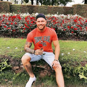 Nach "Take Me Out"-Kuss mit Vanessa: Ist Till Adam vergeben?