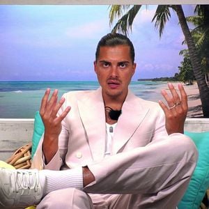 Tim Kühnel beschwert sich heftig über "Love Island VIP"-Cast