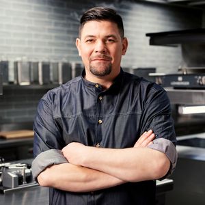 "Kitchen Impossible": Tim Mälzer denkt bei Knödeln an Brüste