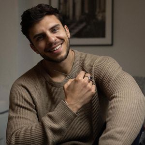 Eine Beauty-OP? Tim Stammberger lässt sich Zähne begradigen!