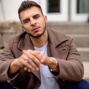 Spielt Bachelorette-Tim hier auf das Date mit Gerda an?