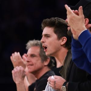 Neuer Look: Timothée Chalamet rasiert sich Schnurrbart ab
