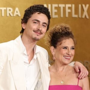 Timothée Chalamets Mutter erinnert sich an seine Rap-Phase