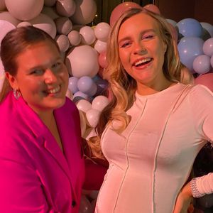 "Noch nie besprochene Dinge" in Dagi Bees und Tinas Podcast