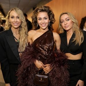 Miley Cyrus' Familie stichelt gegen Ex-Mann Liam Hemsworth