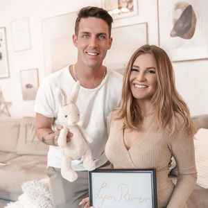 Kurz nach Geburt: Tobi macht Maren und Lyan Liebeserklärung