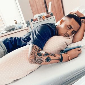 Tobias Wolf zeigt private Klinik-Momente vor der Geburt