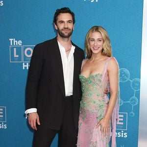 Aus dem Grund sagte Tom Bateman bei "The Love Hypothesis" zu