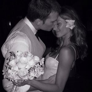 So süß gratuliert Tom Brady Gisele Bündchen zum Hochzeitstag