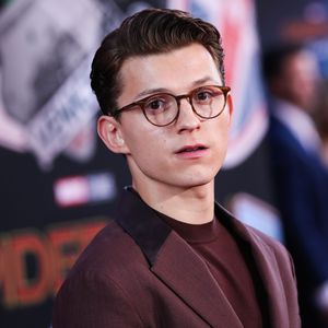 Homosexueller Spiderman? Tom Holland schließt es nicht aus!