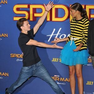 Zehn Jahre später: Zendaya & Tom feiern "Spider-Man"-Momente