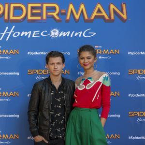 Tom Holland und Zendaya scherzen über Größenunterschied