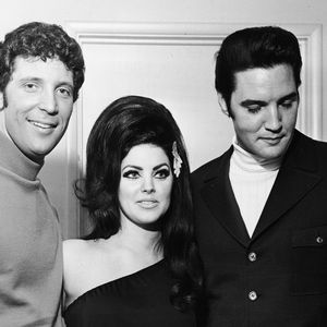 Nur Freunde? Tom Jones spricht über Beziehung zu Priscilla!