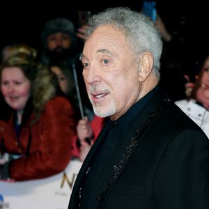 Nach Infekt: Tom Jones gibt Gesundheits-Update!