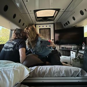 So süß unterstützt Heidi Klum ihren Tom auf Tokio-Hotel-Tour