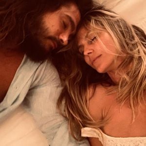"Ich liebe dich": Heidi Klum teilt neues Pärchenbild mit Tom