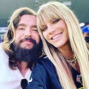 Blick aufs Bett: Keine Vorhänge bei Tom Kaulitz und Heidi
