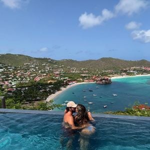 Heidi Klum und Tom turteln am Hochzeitstag im Infinity-Pool