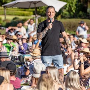 Skurril: Tommy Little hat ein Tattoo von jeder Ex-Freundin