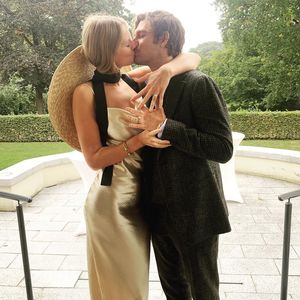 Foto bestätigt: Toni Garrn hat Alex tatsächlich geheiratet