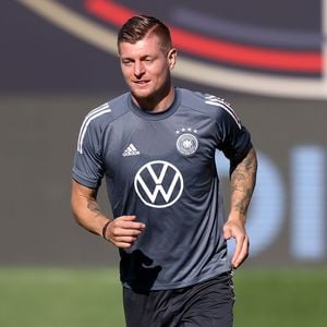 Toni Kroos ist zurück: Das sagen die Fans zum DFB-Comeback!
