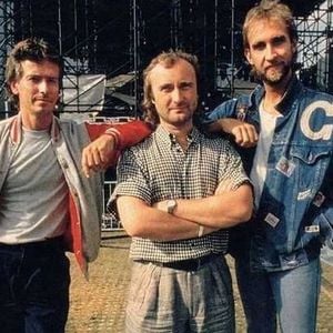 Mit 69 wieder auf Tour: Genesis kehrt zurück auf die Bühne!