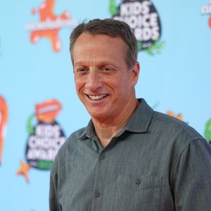 "Birdman" Tony Hawk spricht offen über sein leeres Nest